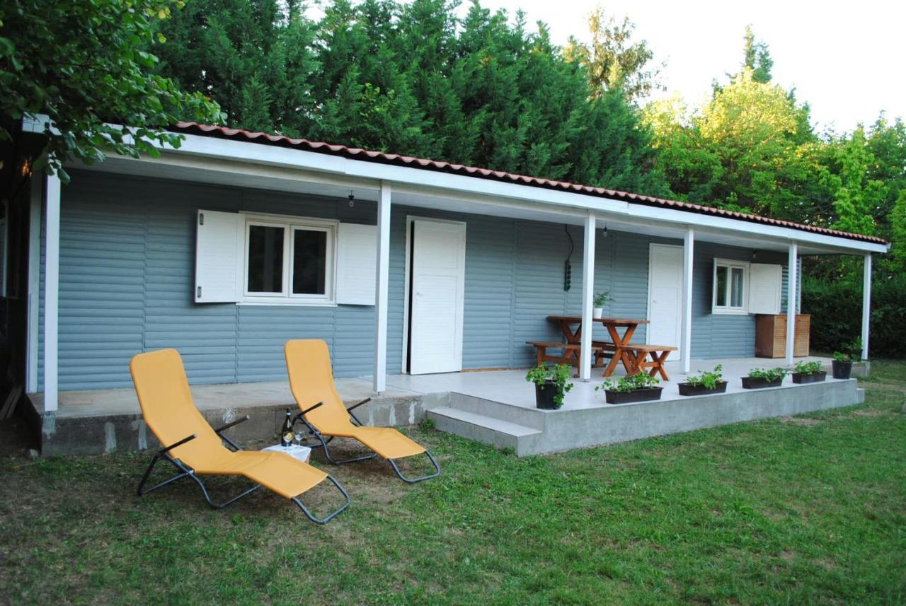 Akarattya Endless Summer Woodhouse วาลาโตนาคารัทยา ภายนอก รูปภาพ